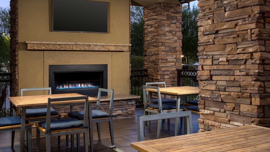 Hampton Inn & Suites Phoenix Tempe