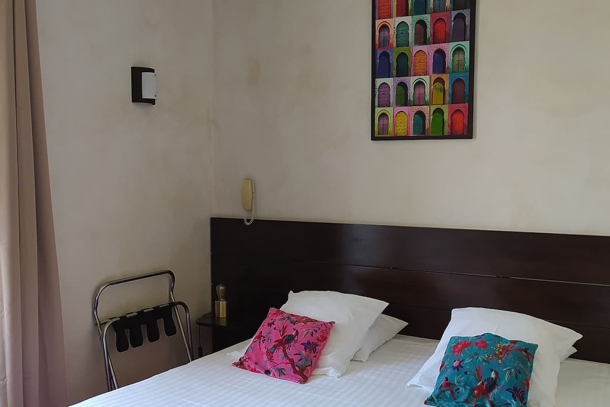 Superior tweepersoonskamer, balkon, tuin | Luxe beddengoed, een minibar met enkele gratis items