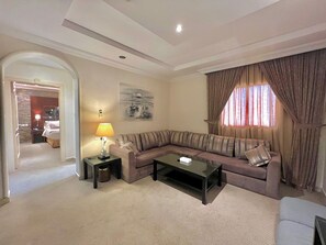 Living area - loren serviced Apartment Alslamah (Jeddah)