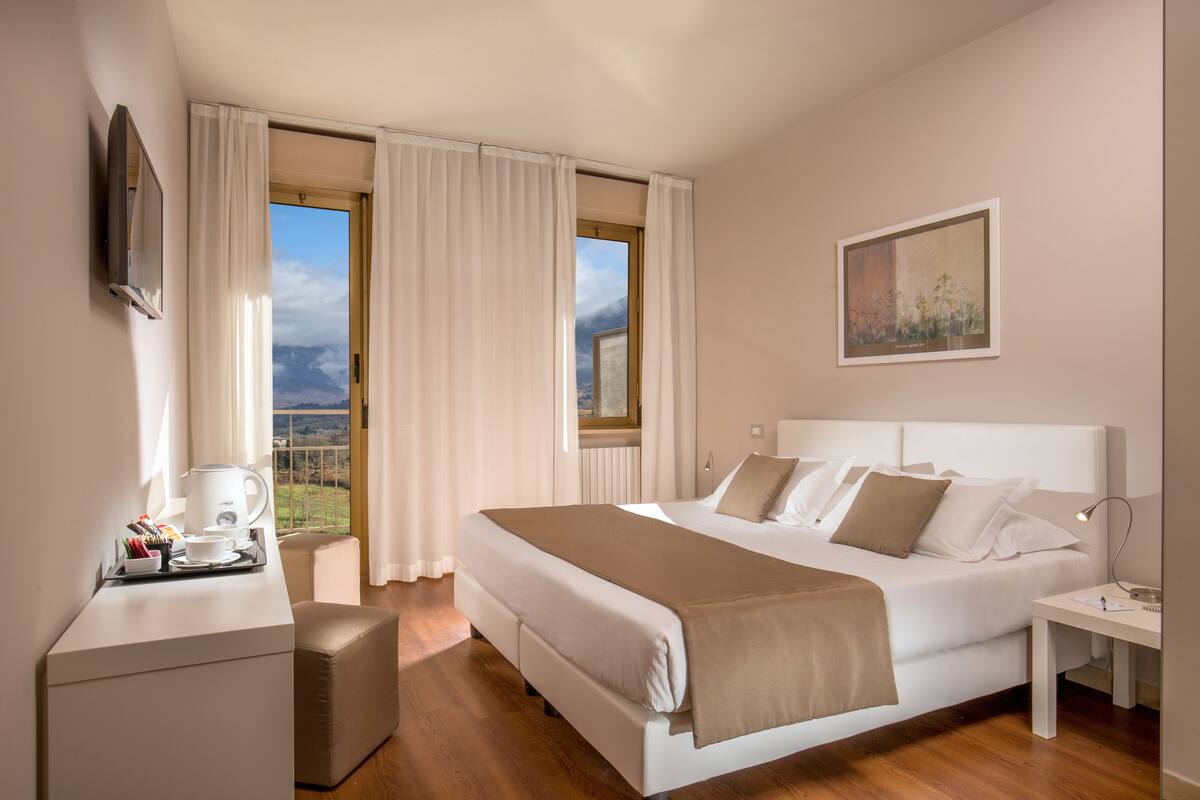 superior room | in-room safe, individually furnished, desk, laptop workspace