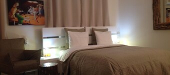 Dato's Beach Studio-Apartments