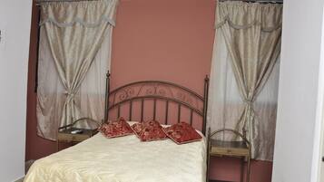 Double Room | 1 bedroom, Egyptian cotton sheets, premium bedding, down comforters