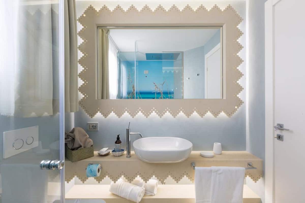 junior double room, balcony | 1 bedroom, minibar, in-room safe, desk