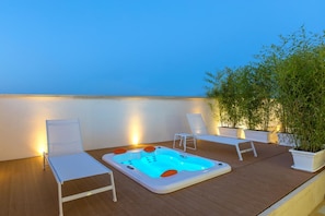 Junior Double Room, Patio | Private pool