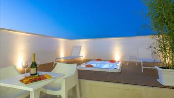 Junior-Doppelzimmer, Terrasse | Eigener Pool