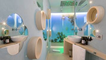 Junior-Suite, Balkon | Badezimmer