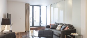 Oxford Street Apartments