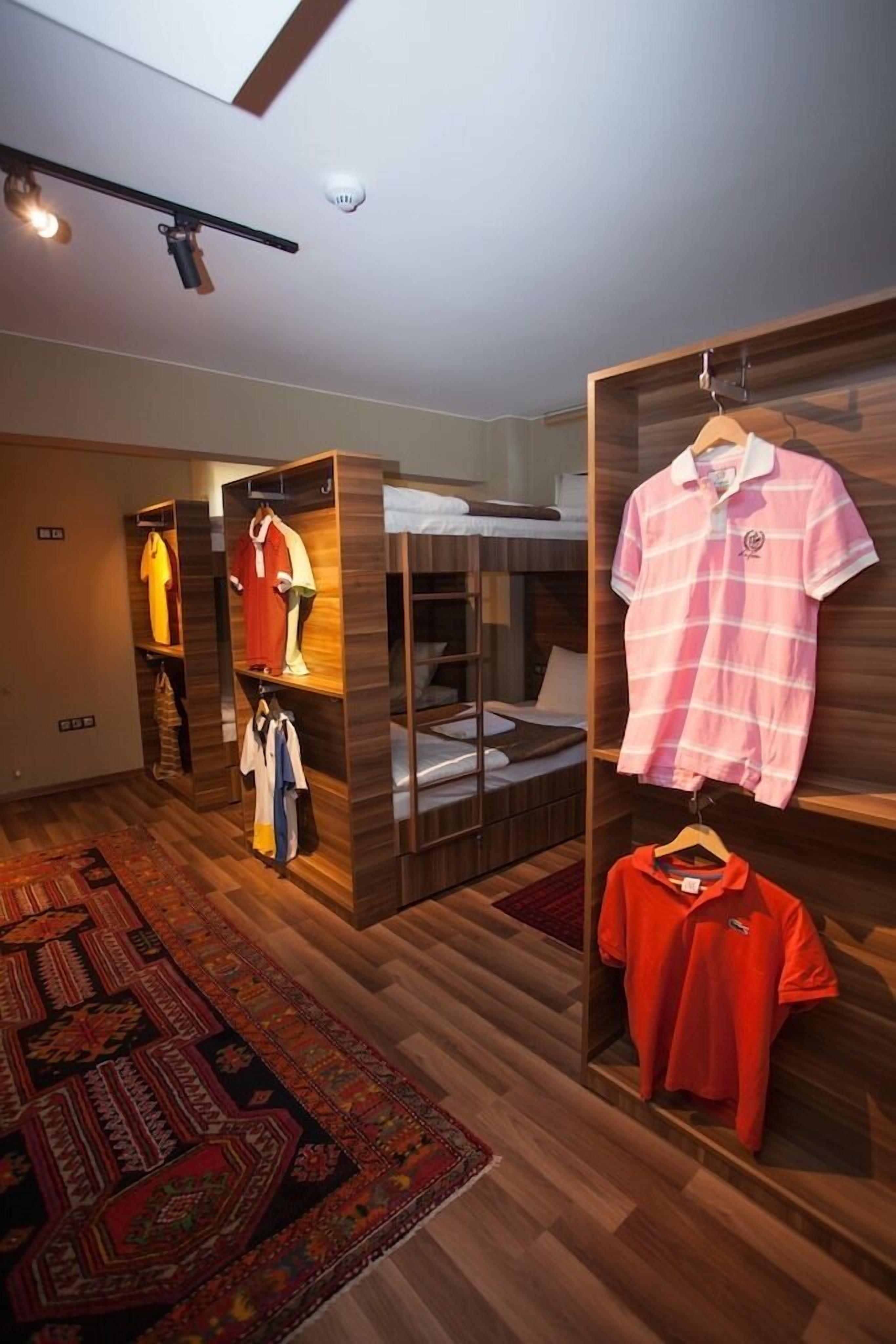 in-room safe, desk, soundproofing, free wifi