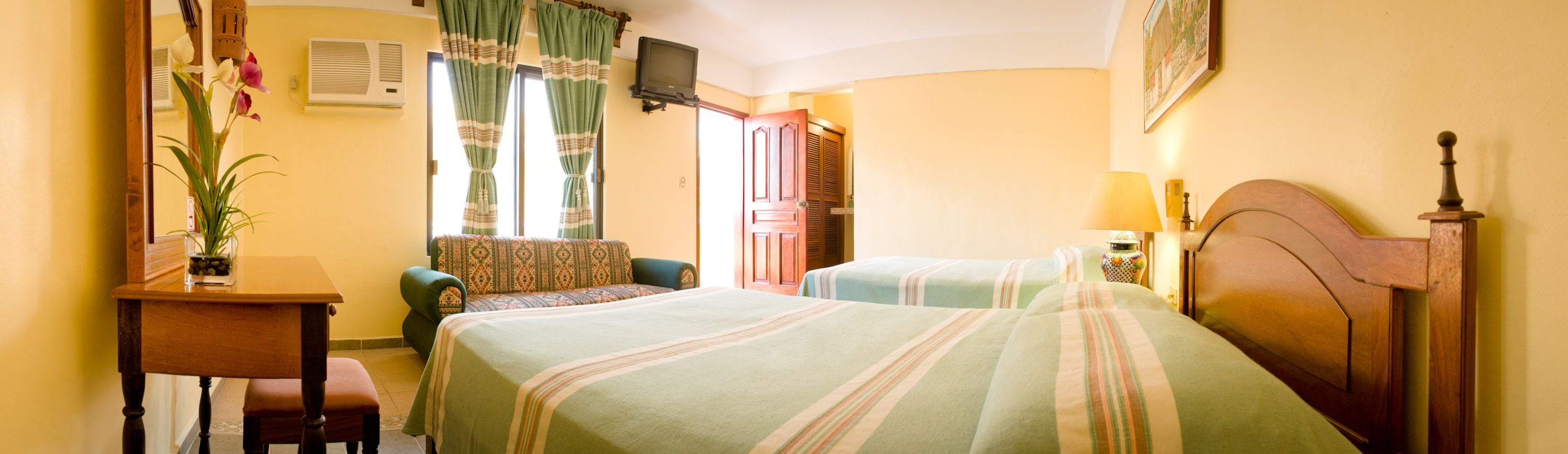 standard double room | in-room safe, free wifi, bed sheets