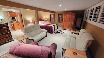 Superior Suite, Ensuite | Lounge