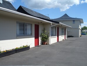 Bagian depan properti