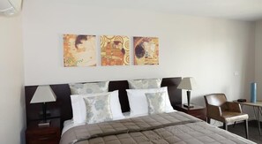 Studio Bisnis, 1 kamar tidur, microwave | Meja kerja, tempat tidur lipat/tambahan, Wi-Fi gratis, dan seprai linen