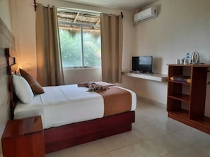 Standard-Doppelzimmer | Bügeleisen/Bügelbrett, kostenloses WLAN, Bettwäsche