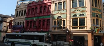 Submarine Guest House Central Market - Hostel