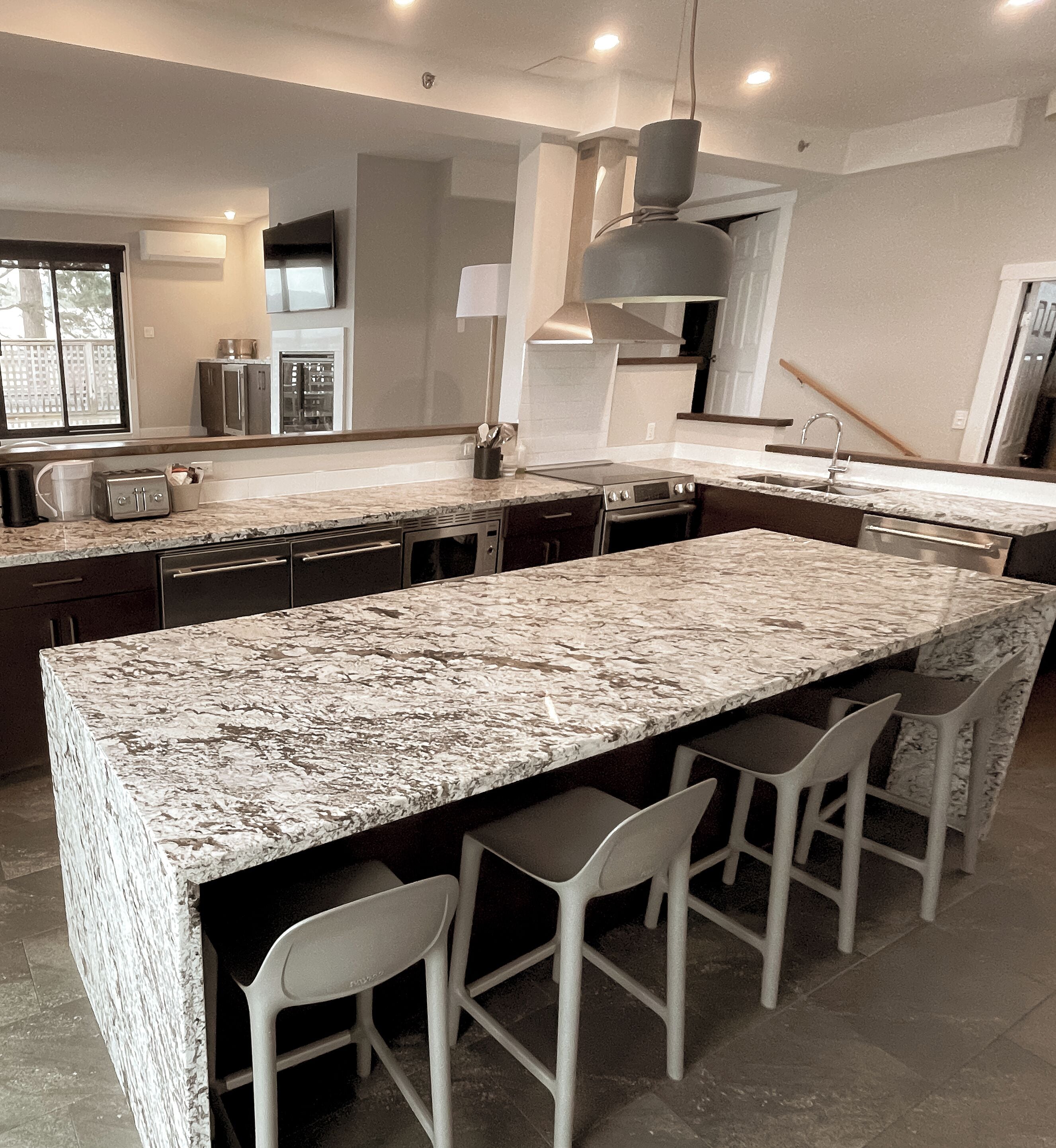 Deluxe Penthouse, Multiple Beds, Kitchen, Ocean View