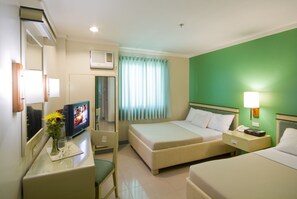 Standard Room | Living area | TV