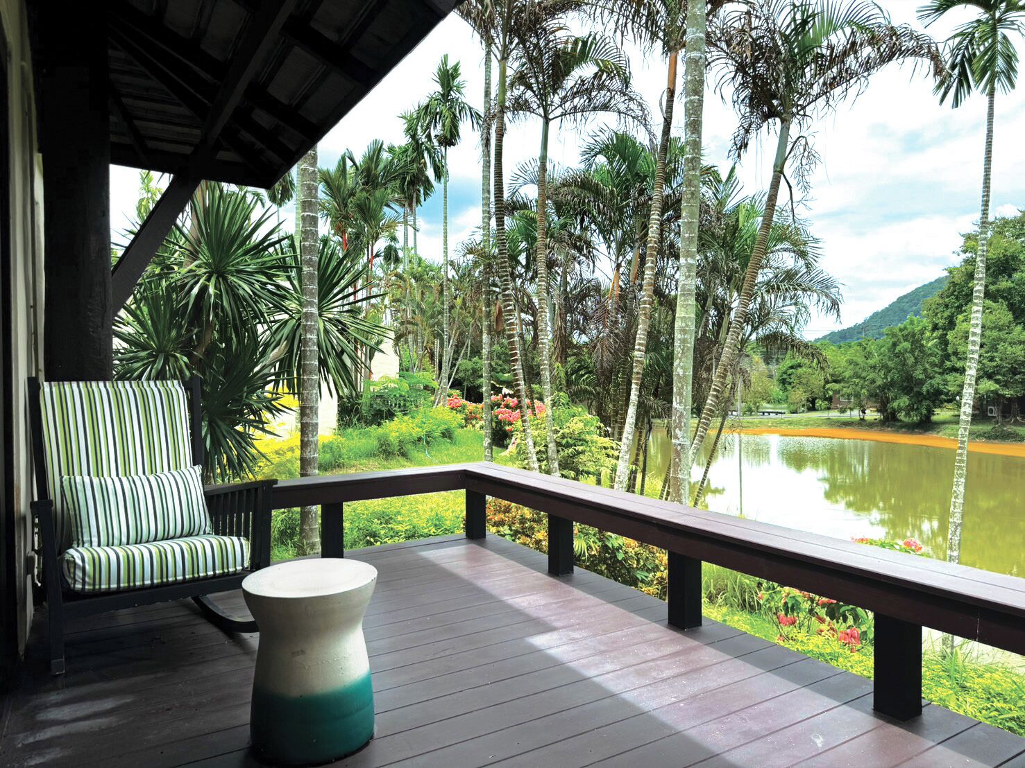 Lakeside Villa | Vista do quarto