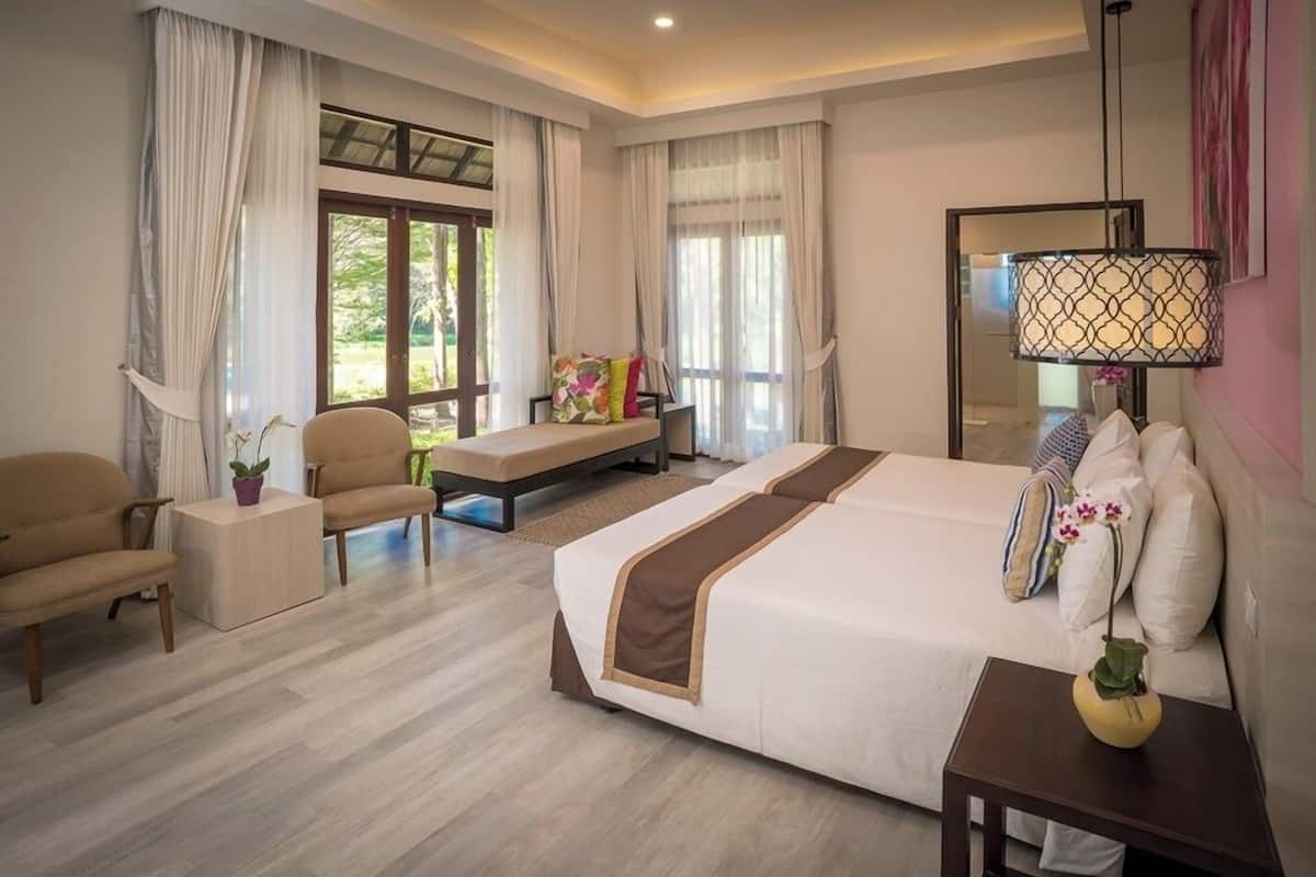 Bali Suite Poolside | 1 bedroom, in-room safe, desk, blackout drapes