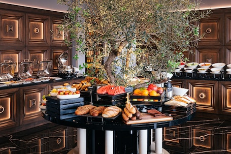 Fusion cuisine. Paris Hotel Yerevan