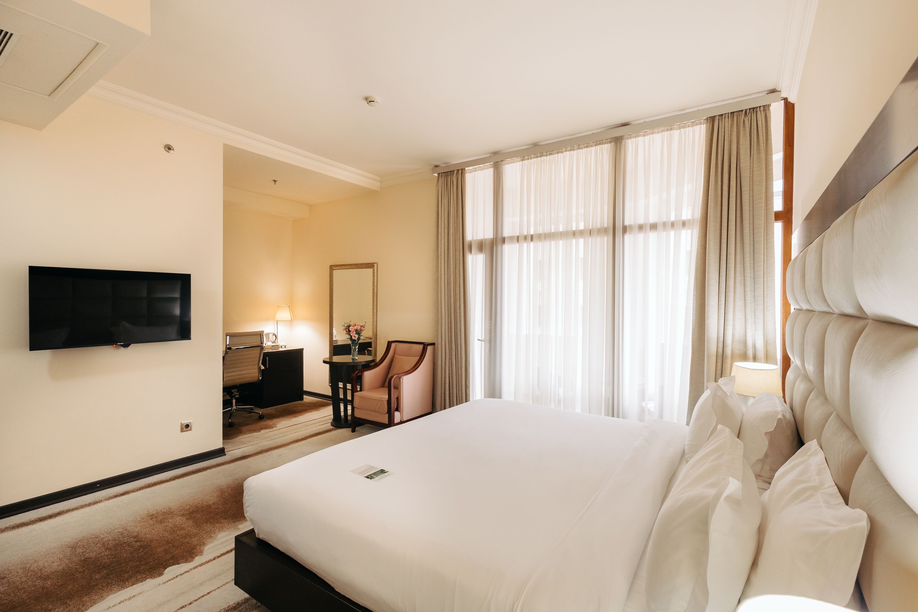 Photo - Paris Hotel Yerevan