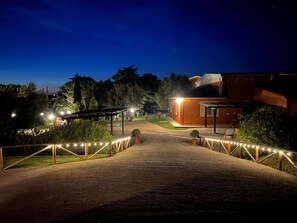 บริเวณภายนอก