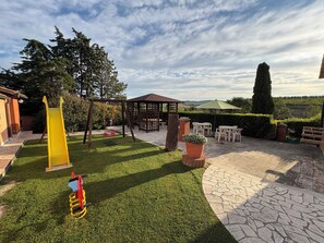 บริเวณภายนอก