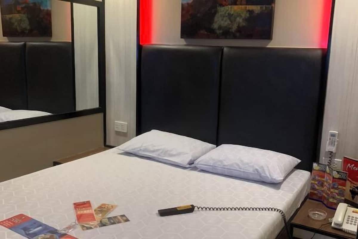Safe på rommet og wi-fi (inkludert)
