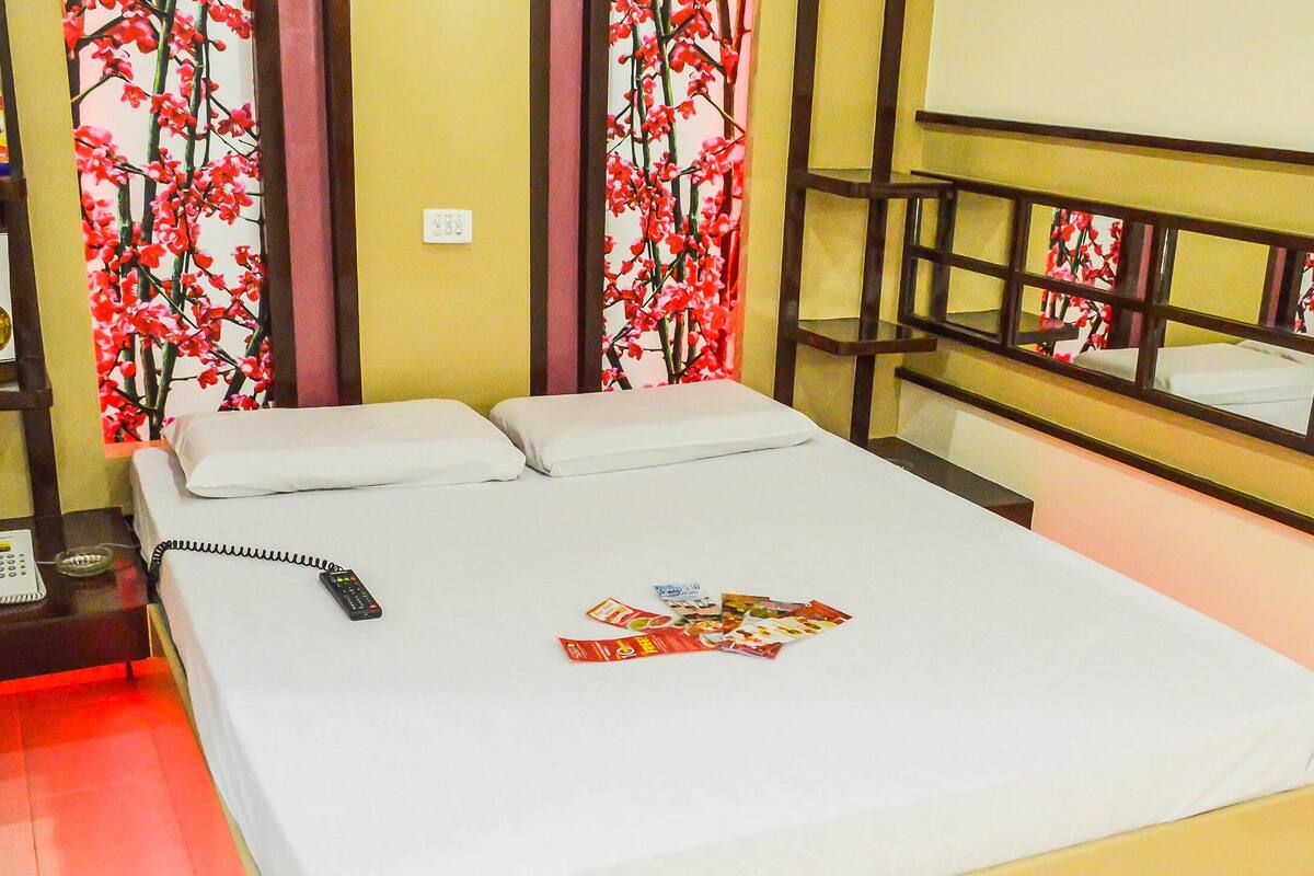 Rom – executive, 1 queensize-seng | Safe på rommet og wi-fi (inkludert)