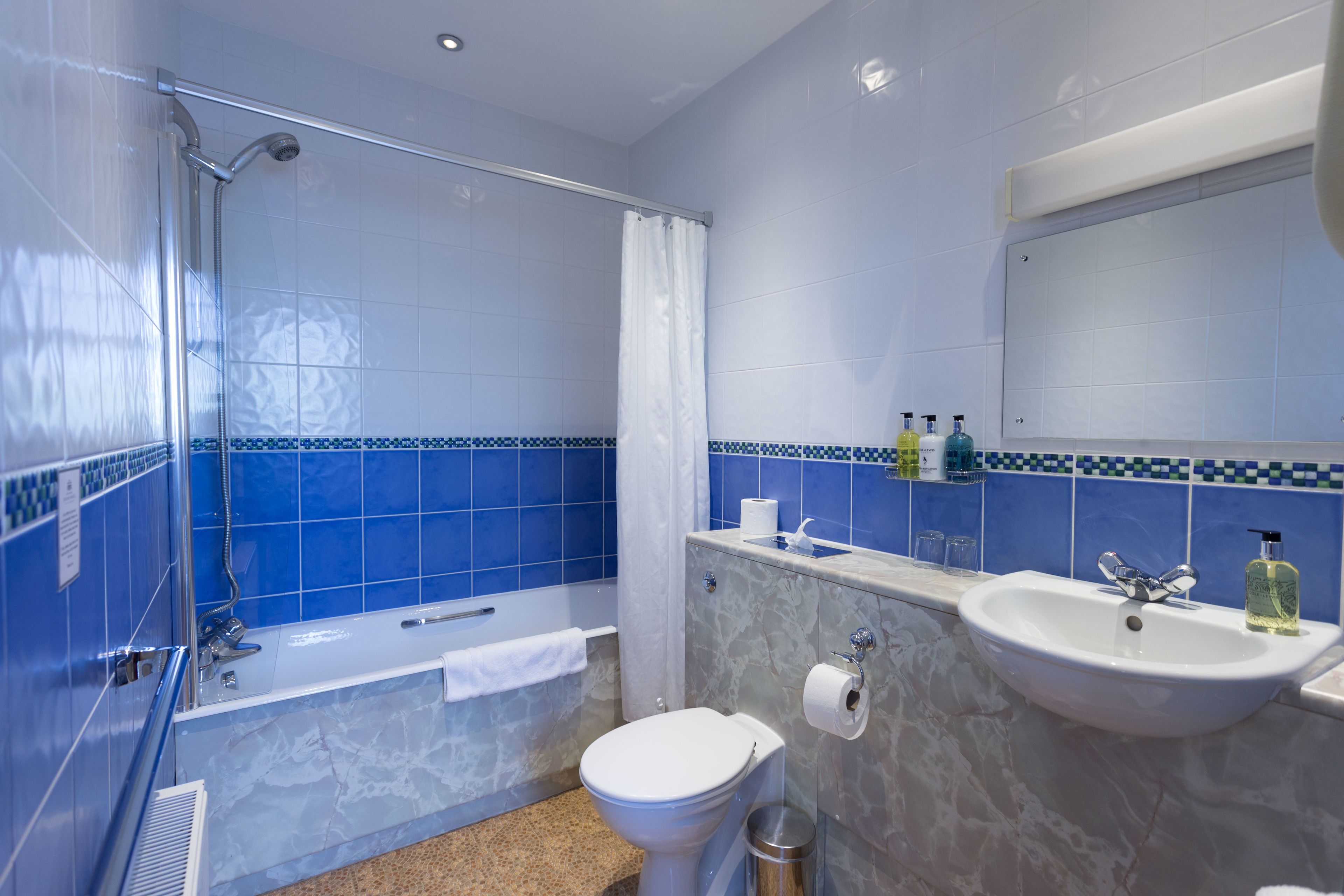 superior room, 1 double bed, non smoking | bathroom | designer toiletries, hair dryer, towels, soap