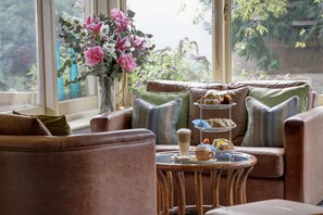 Frühstück, Mittagessen, Abendessen, britische Küche 