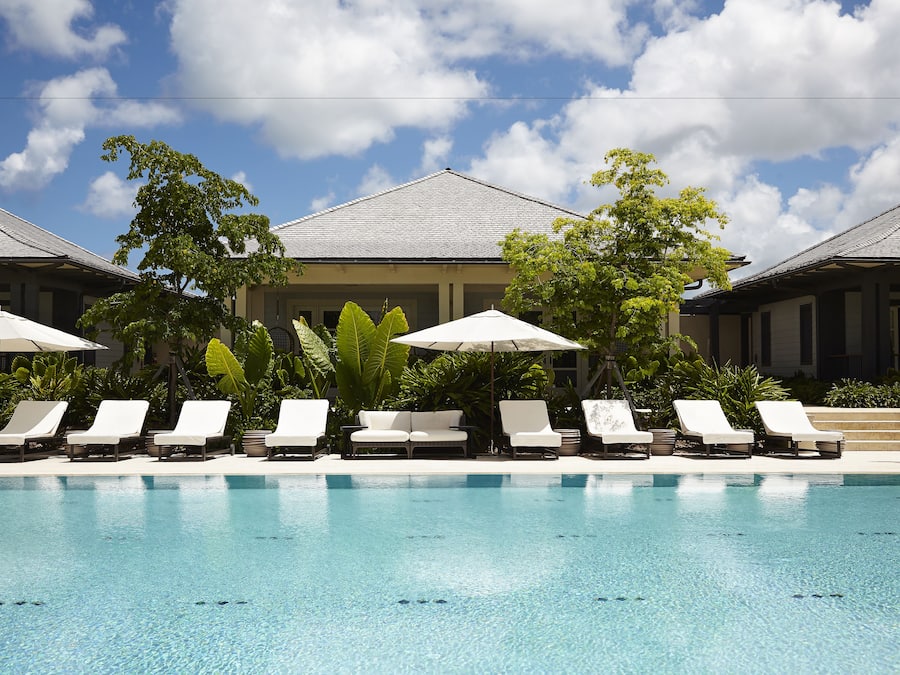 Outdoor pool, pool umbrellas, sun loungers