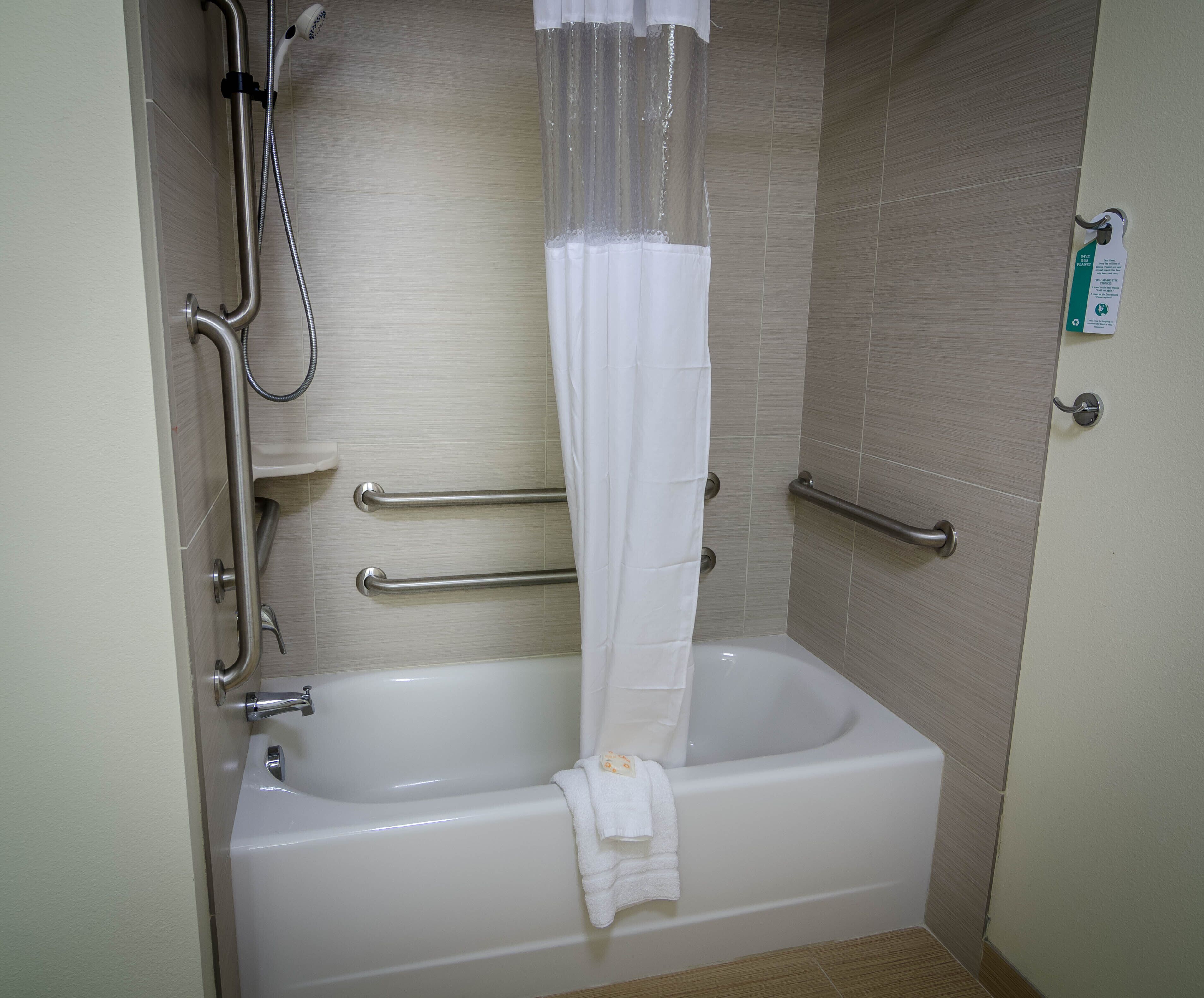 room, 2 queen beds, accessible, non smoking (mobility accessible) | bathroom | combined shower/bathtub, free toiletries, hair dryer, towels