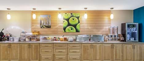 Free daily buffet breakfast