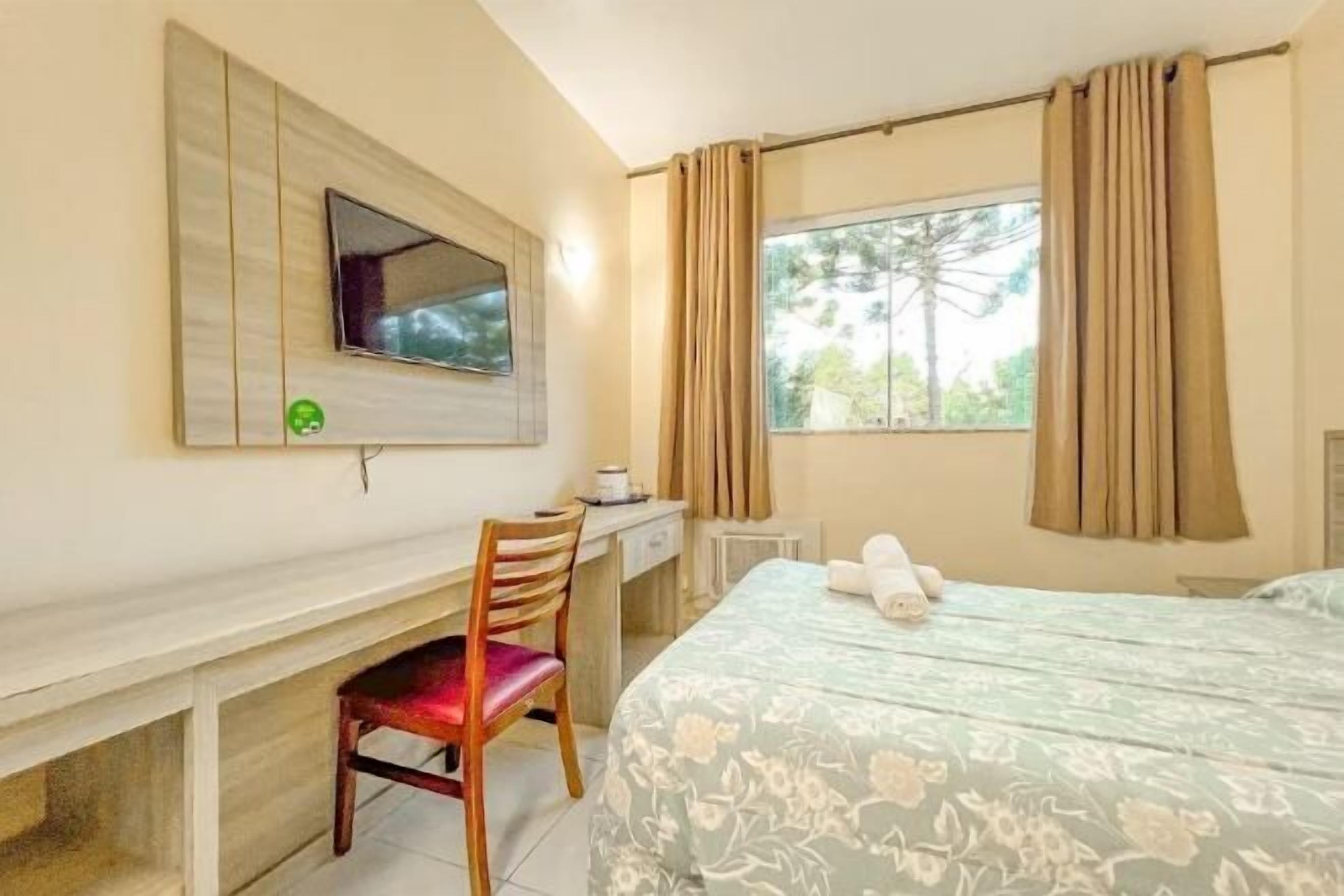 Individualmente decorados, escrivaninha, Wi-Fi de cortesia