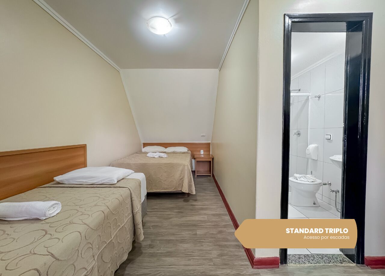 标准三人房 | 特色装修、办公桌、免费 WiFi、床单