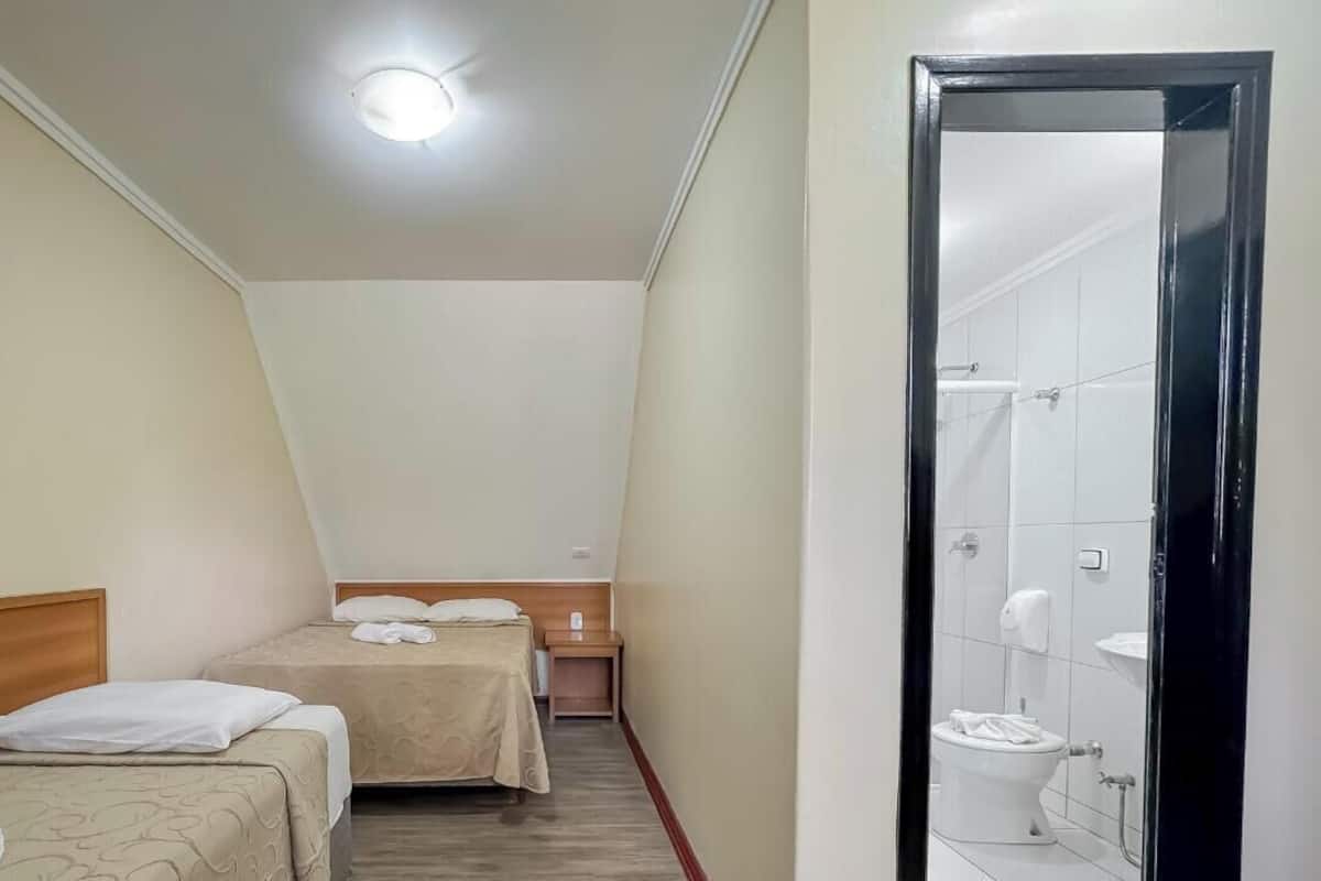 Décoration personnalisée, bureau, Wi-Fi gratuit, draps fournis