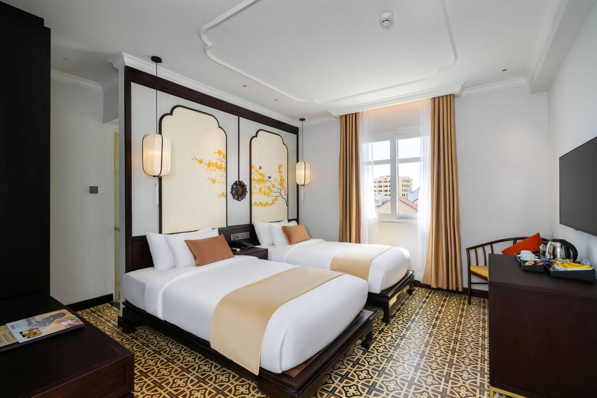 Deluxe Double or Twin Room, City View