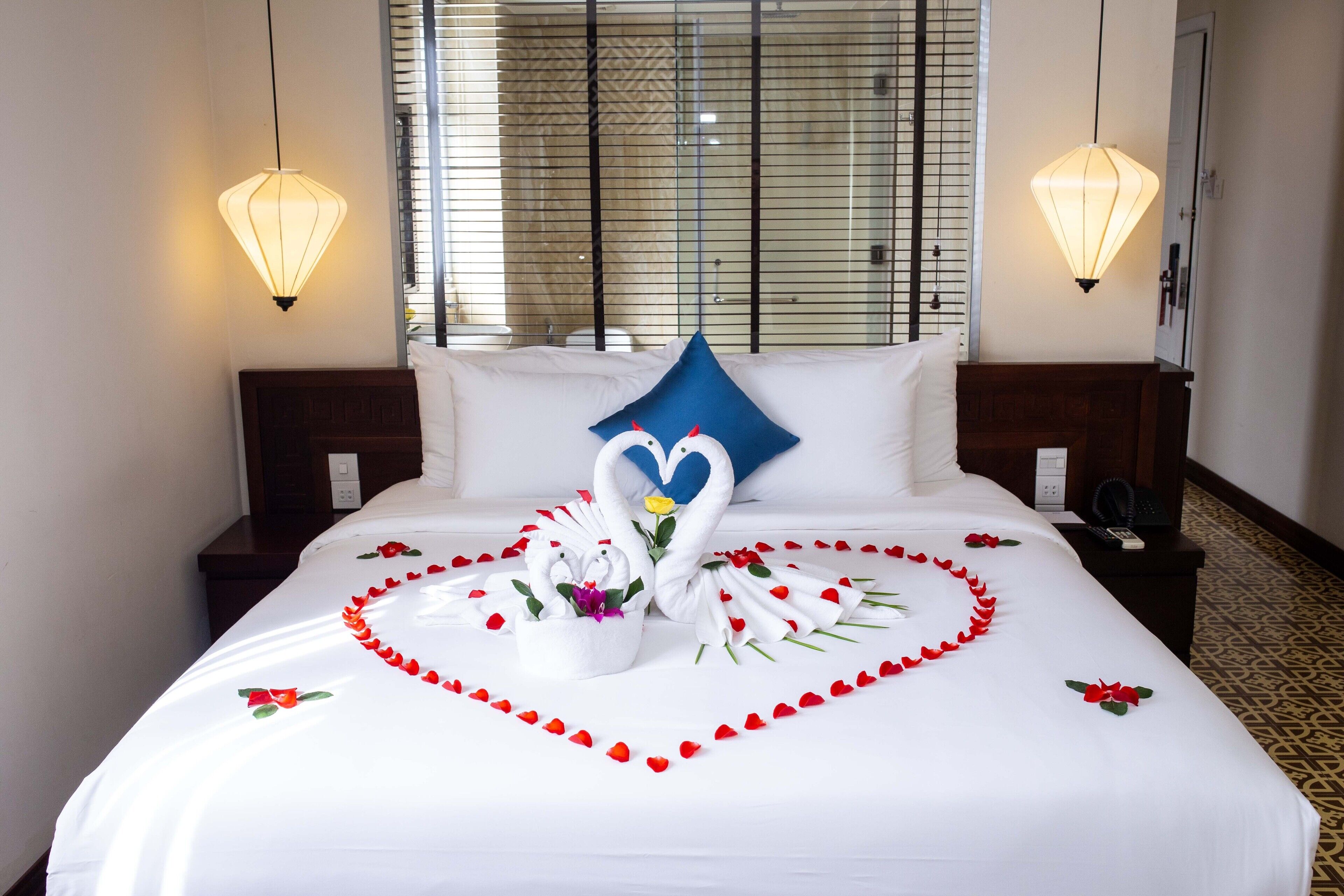 1 bedroom, minibar, in-room safe, desk