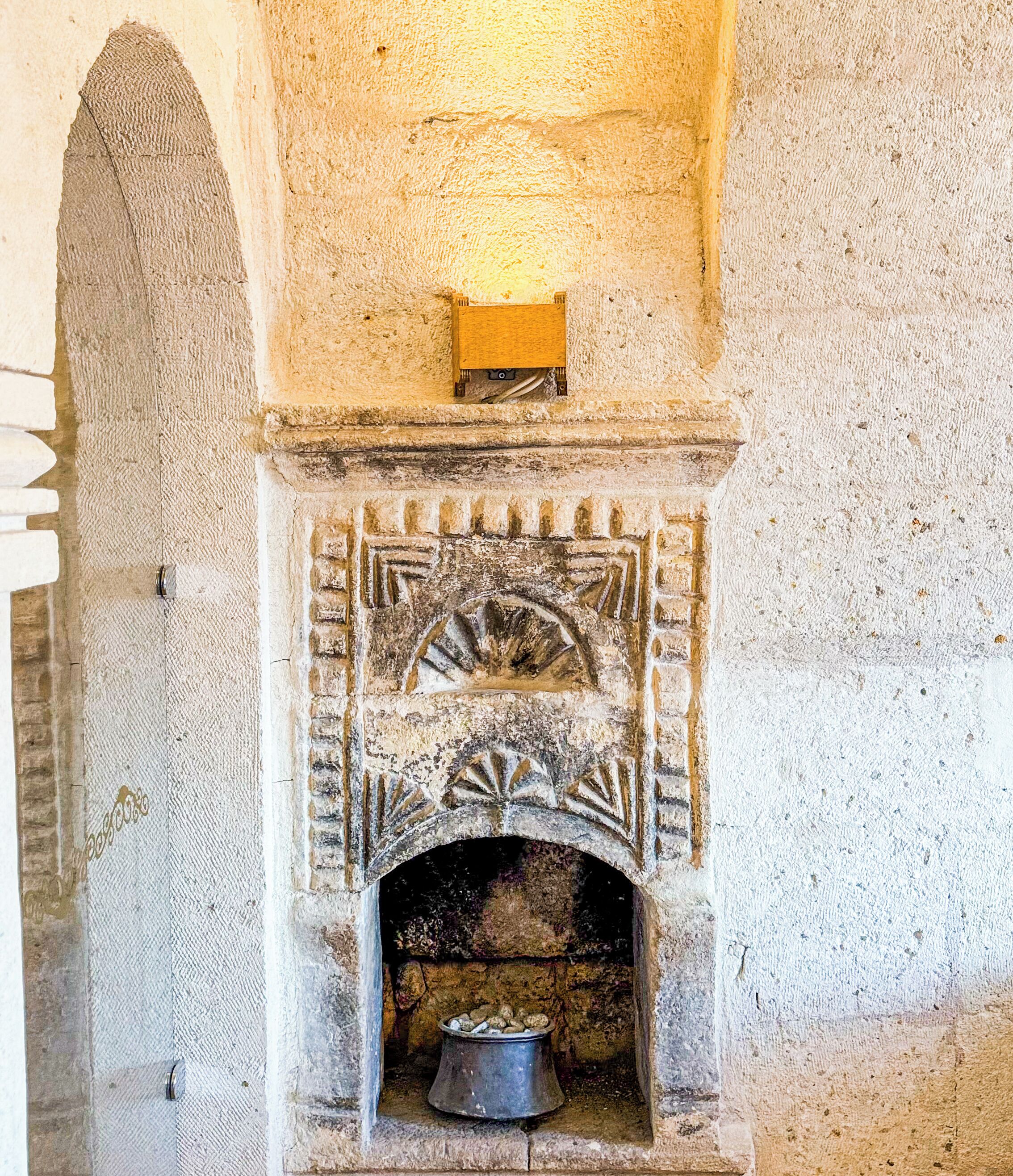 stone suite with jacuzzi | living area | 22-inch lcd tv with satellite channels, tv