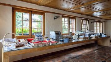 Tägliches inbegriffenes Frühstücksbuffet