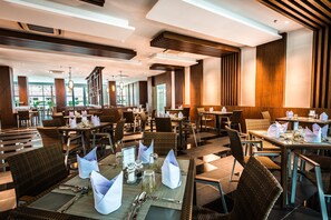 Breakfast, lunch and dinner served  - Fishermen's Harbour Urban Resort (Patong)