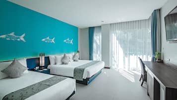 Deluxe Family King Single | 1 bedroom, in-room safe, individually decorated, desk