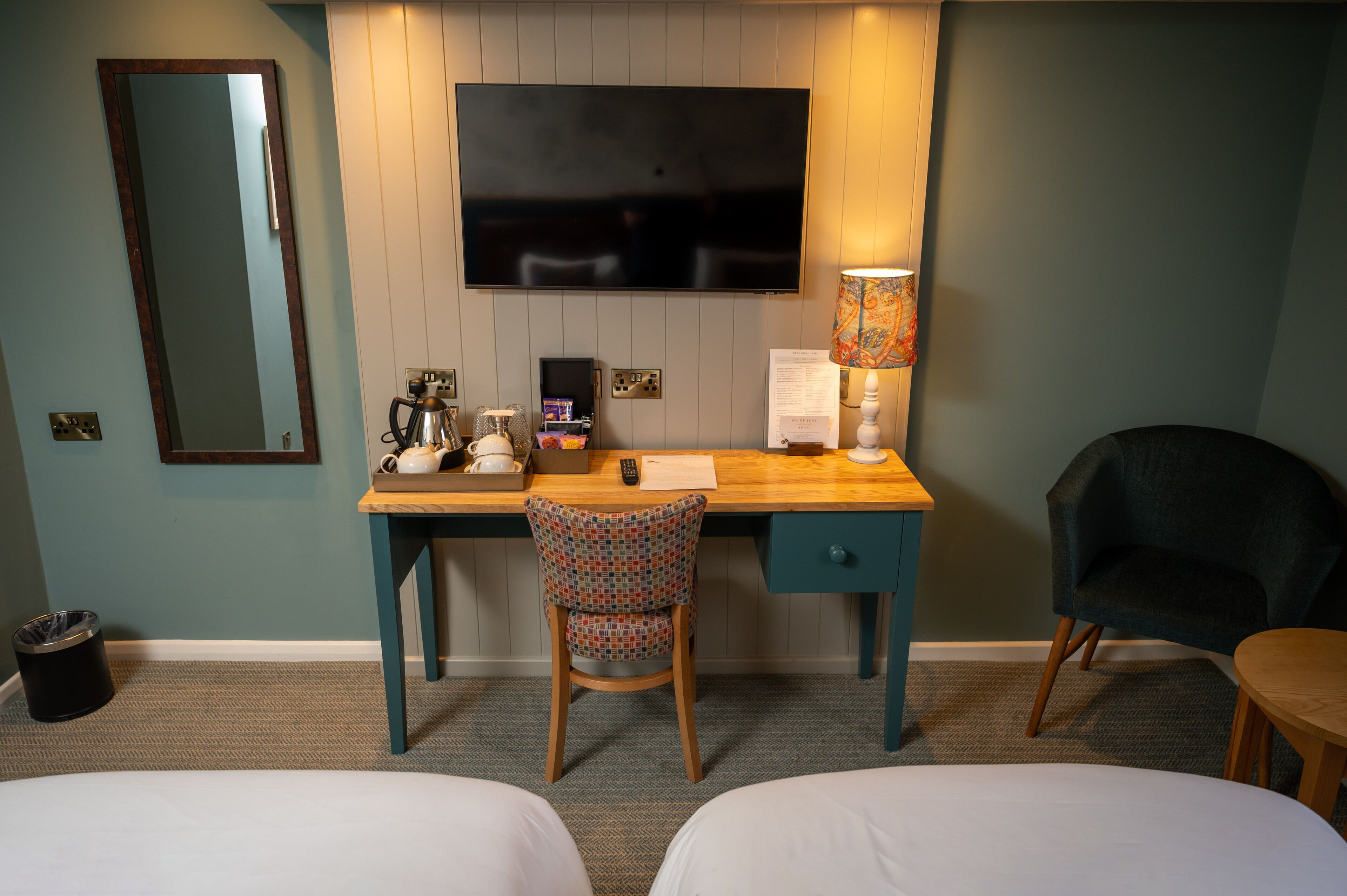 Photo - Berkshire Arms by Chef & Brewer Collection