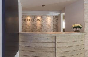 Reception - Majestic (Rhodes)