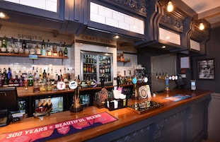 Bar (en la propiedad)