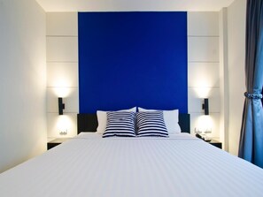 Brankas, tirai kedap cahaya, setrika/meja setrika, dan Wi-Fi gratis