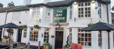 Façana frontal de l'allotjament