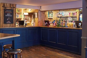 Bar (en la propiedad)