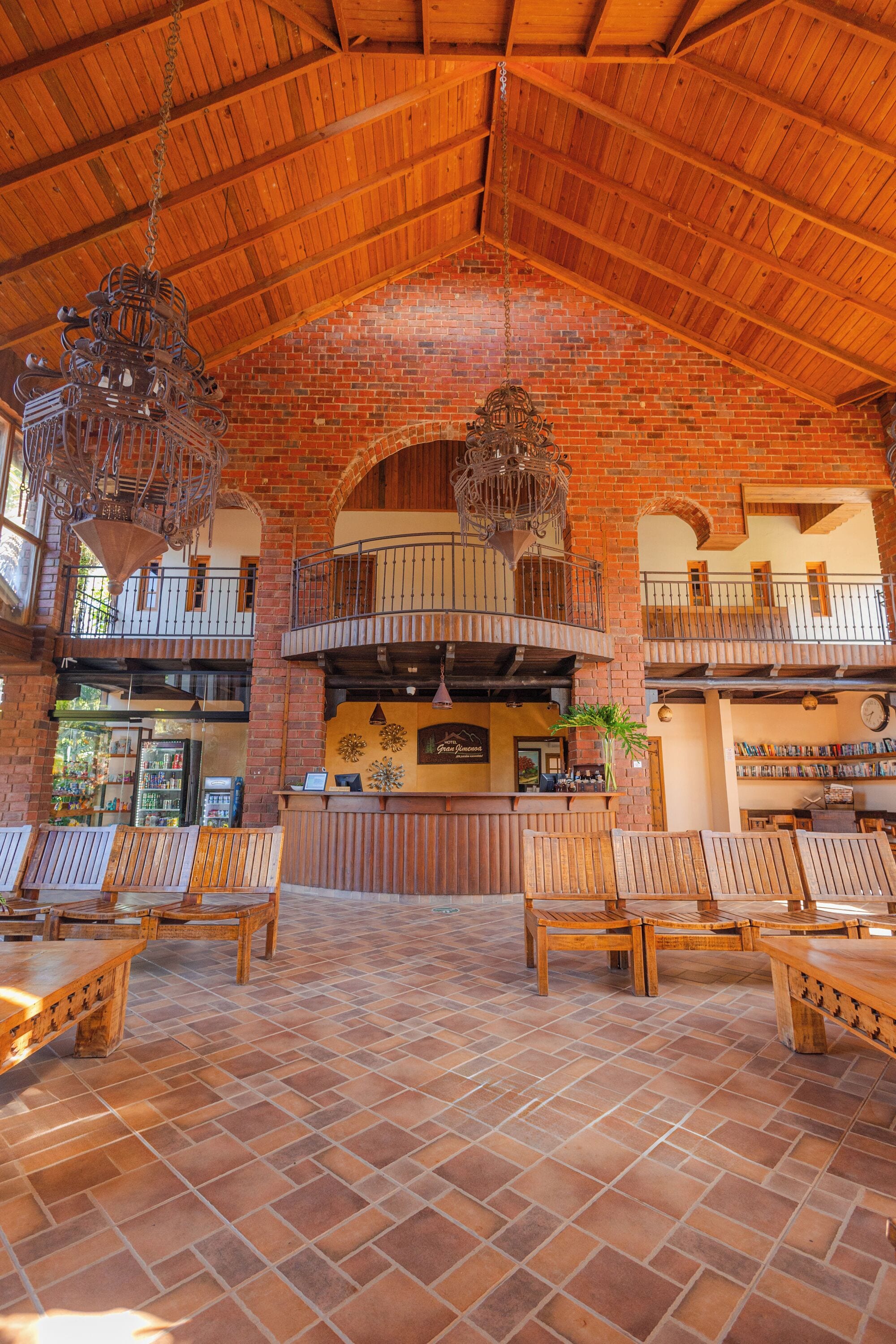 Coin salon dans le hall