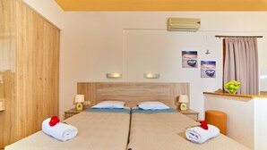 Studio – standard | Skrivebord, barnesenger (inkludert), wi-fi (inkludert) og sengetøy